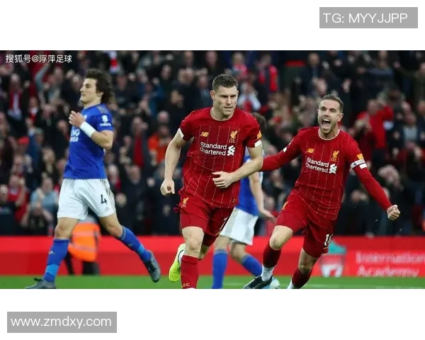 足总杯激战拜仁险胜热刺神扑瞬间引发争议判罚全场沸腾